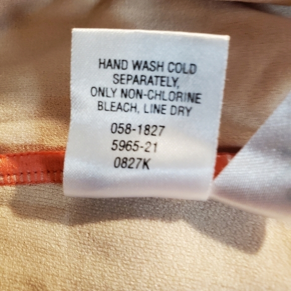 0054. EUC ~ Speigal ~ Full Coverage ~ Swimsuit ~ Sweetheart Neckline ~ Ruched - Picture 10 of 10